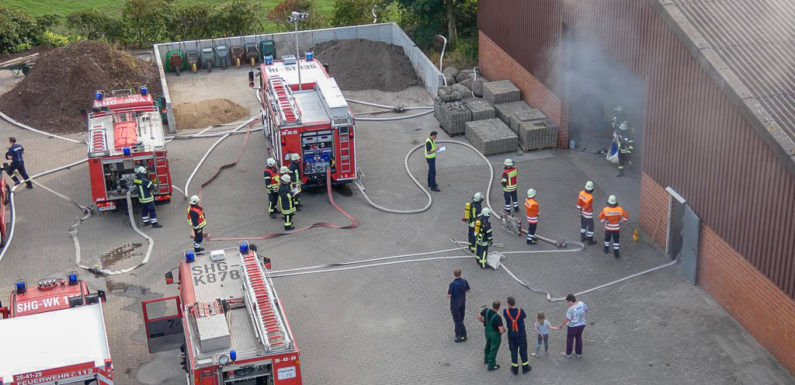 Großübung der Kreisfeuerwehrbereitschaft Süd