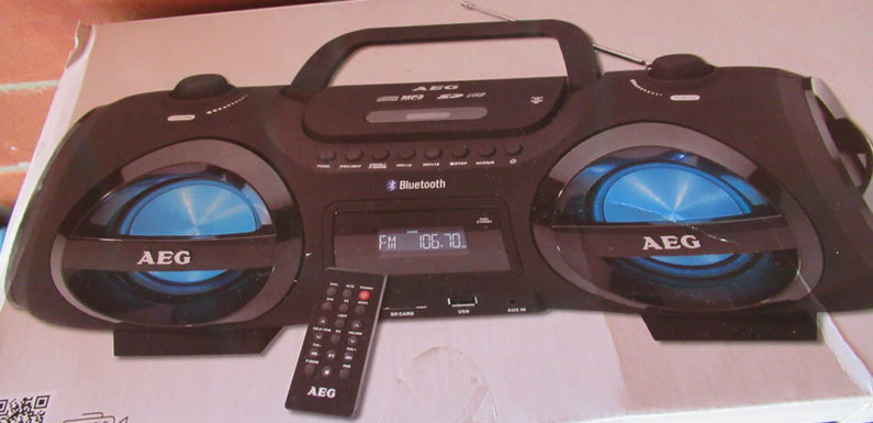 Nach Einbruch in Grundschule: Polizei sucht Hinweise auf Beute