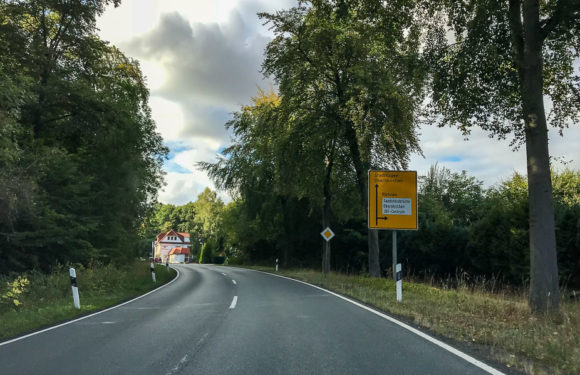 Vollsperrung der Landesstraße 442 zwischen Einmündung der K65 und Obernkirchen ab 24.10.
