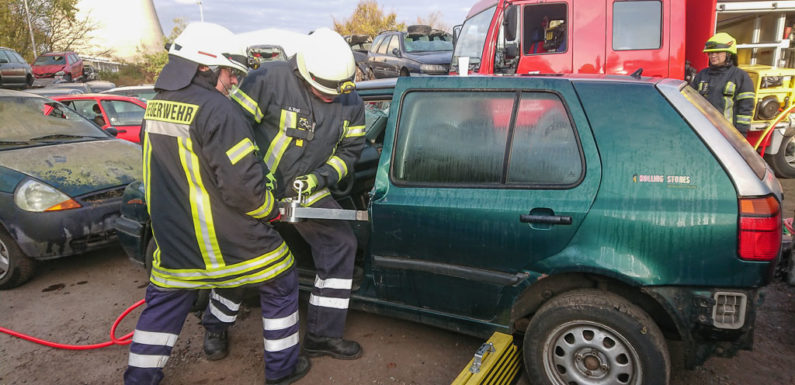 Feuerwehr übt Rettung