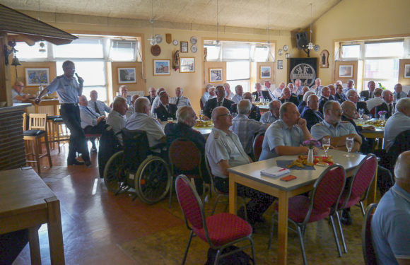 Treffen ehemaliger Führungskräfte bei Feuerwehr Rodenberg