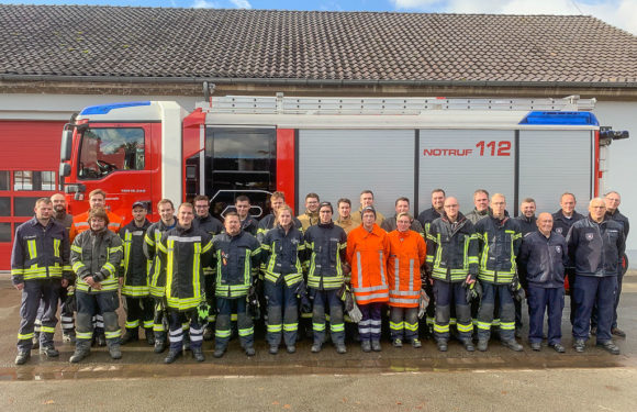 23 Feuerwehrleute absolvieren Truppführerlehrgang bei Lebenshilfe Rinteln