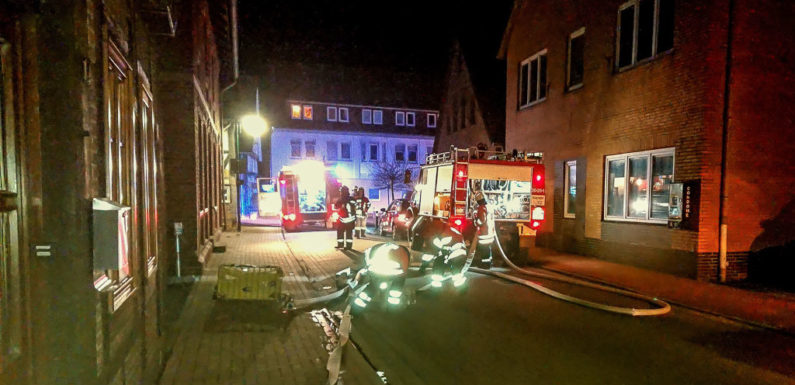 Schornsteinbrand entpuppt sich als Fehlalarm