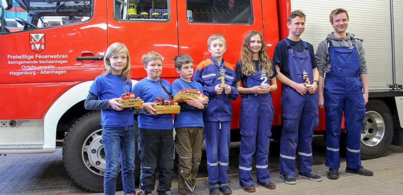 Erfolgreiche Nachwuchsarbeit bei Kinder- und Jugendfeuerwehr Hagenburg/Altenhagen
