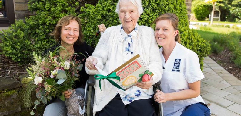 Anne von Kleist-Retzow feiert 100. Geburtstag im Seniorat Bad Eilsen