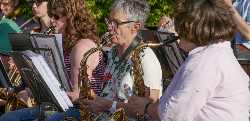Blasorchester Krainhagen: Picknick-Konzert mit Charme und Atmosphäre