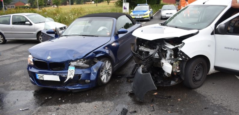Drei Verletzte bei Frontalzusammenstoß