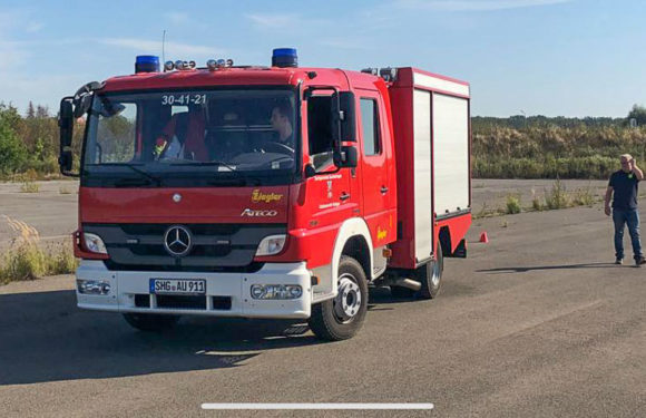 Neue Fahrer für Auhäger Feuerwehrfahrzeug
