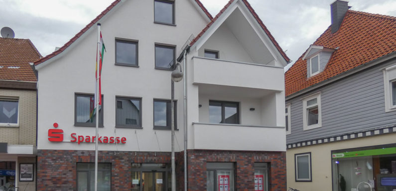 Wiedereröffnung der Sparkasse Rodenberg: Tag der offenen Tür am 11. August