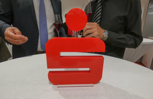 Corona: Sparkasse Schaumburg gibt vorübergehende Schließung einiger Geschäftsstellen bekannt