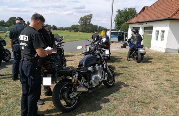 Umbauten und Lautstärke im Fokus: Motorradkontrolle am Steinhuder Meer