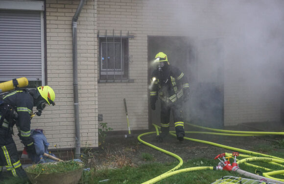 Feuerwehr übt Menschenrettung