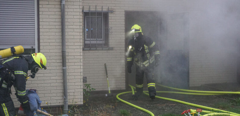 Feuerwehr übt Menschenrettung