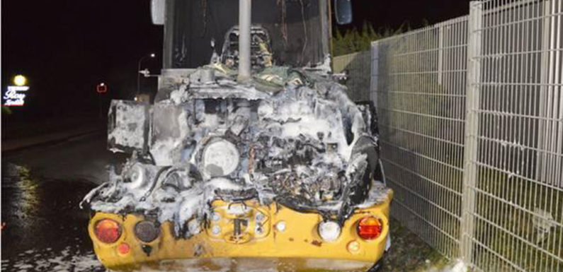 Radlader ausgebrannt