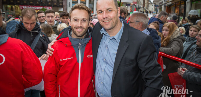 Stadt Minden lädt den Champion ein: DTM-Champion 2019 René Rast auf dem Marktplatz