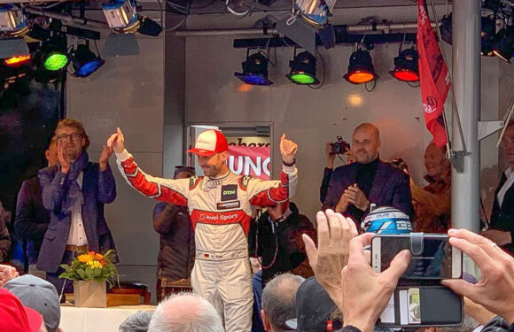 Zweifacher DTM-Champion René Rast zu Besuch in Minden