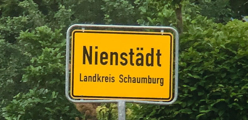 Bus beschädigt und weitergefahren