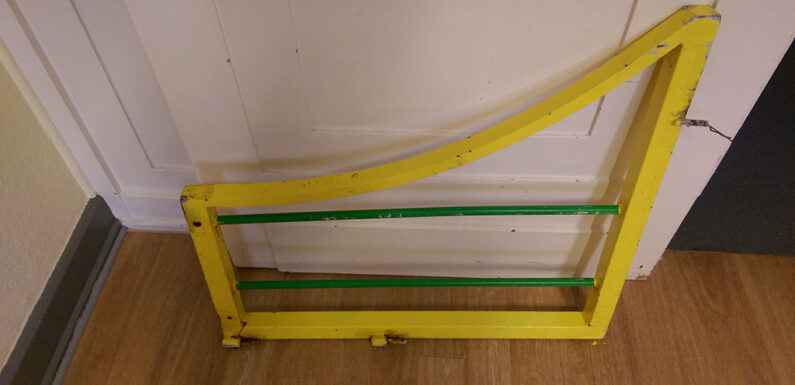 Vom Anhänger gefallen: Schausteller verliert Metallteil