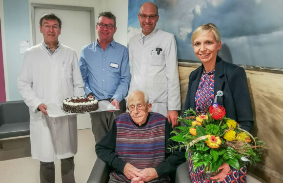 100 Jahre: Patient feiert runden Geburtstag im Klinikum