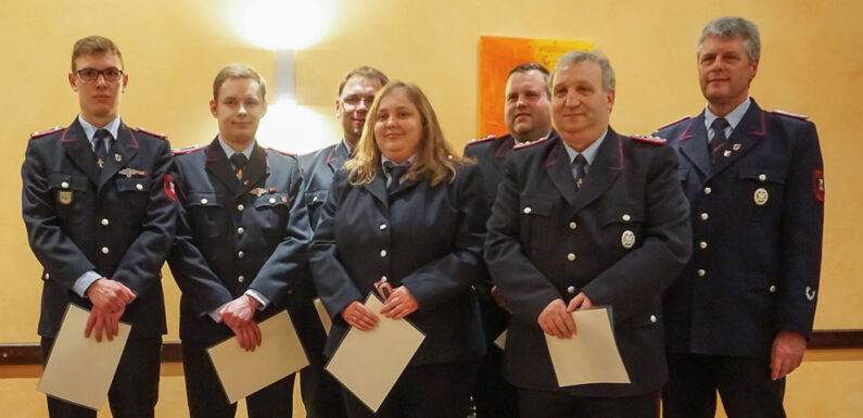 Feuerwehr Auhagen/Düdinghausen: Heinz-Helmut Steege bleibt Ortsbrandmeister