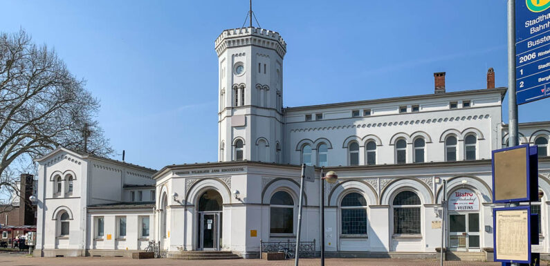 Stadthagen: Zwei E-Scooter am Bahnhof gestohlen