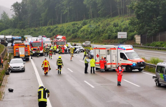 Schwerer Verkehrsunfall mit Todesopfer auf der A2 bei Bad Eilsen