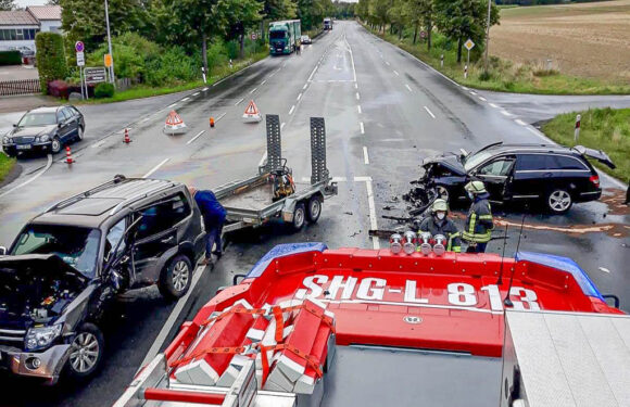 Schwerer Unfall: B 83 bei Bad Eilsen gesperrt