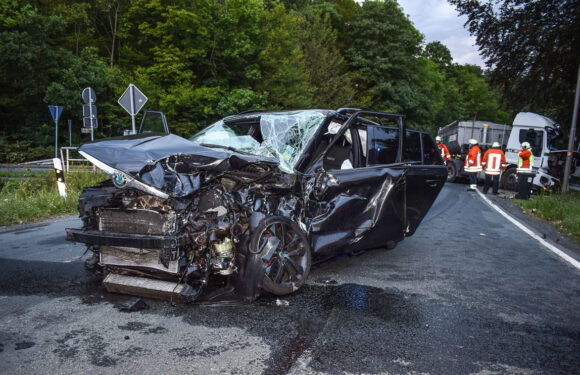 Schwerer Verkehrsunfall in Pollhagen: Rettungshubschrauber im Einsatz