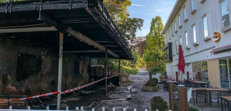 Stadthagen: Brand an Bücherschrank, Bäckerei-Bereich zerstört