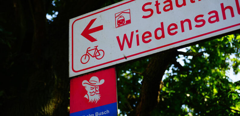Mit Wilhelm Busch aufs Rad: Das gemalte Schaumburger Land in Farbe entdecken