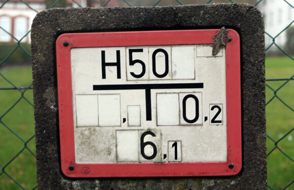 Freiwillige Feuerwehr Hagenburg/Altenhagen überprüft Hydranten