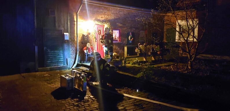 Adventsgesteck fängt Feuer