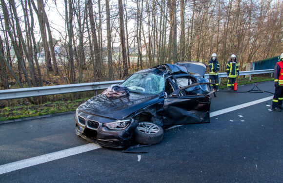 Tödlicher Verkehrsunfall auf der A2 zwischen Porta und Veltheim
