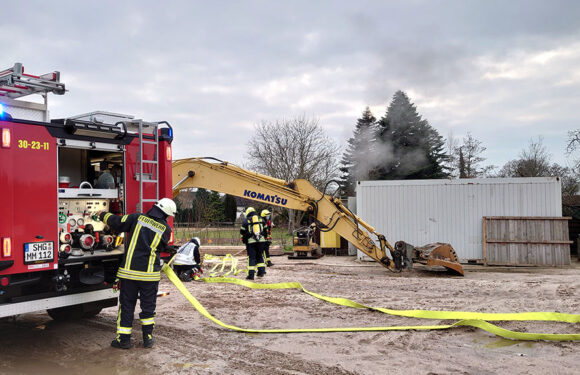 Brand an Baucontainer: Zeugenaussage hilft bei Tataufklärung