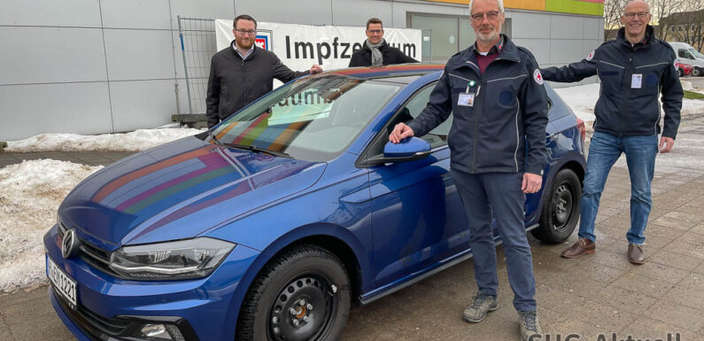 Für Logistik und mobile Impfteams: Autohaus Kahle stellt DRK kostenlos VW Polo zur Verfügung