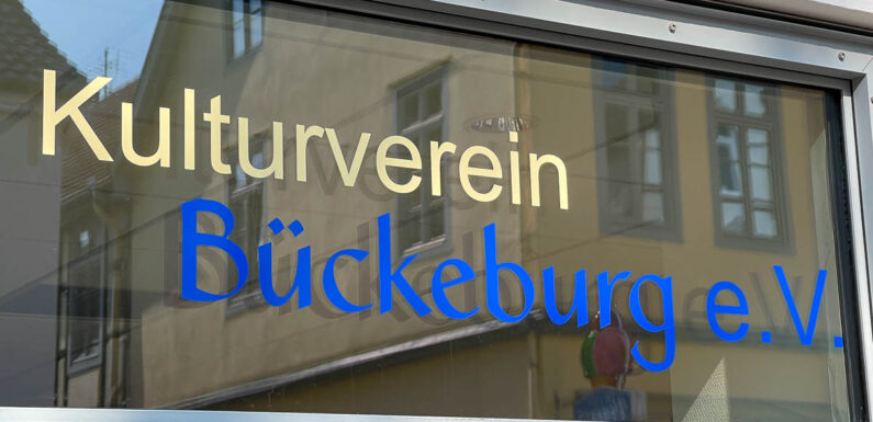 Kulturverein Bückeburg: Abonnenten spenden 9.000 Euro an Künstler