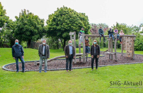 Bewegung fördern und mit allen Sinnen erleben: Grundschule Evesen mit Niedrigseilanlage ausgerüstet