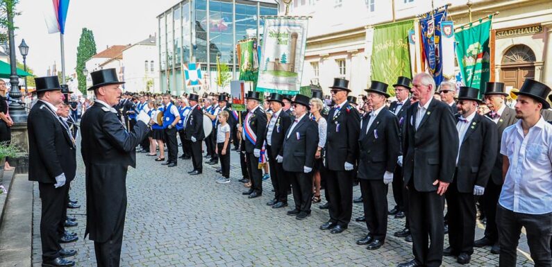 Bereit für ein großes, dreifaches Horrido: Bückeburger Bürgerbataillon steht in den Startlöchern für das Bürgerschießen von 23. bis zum 27. August