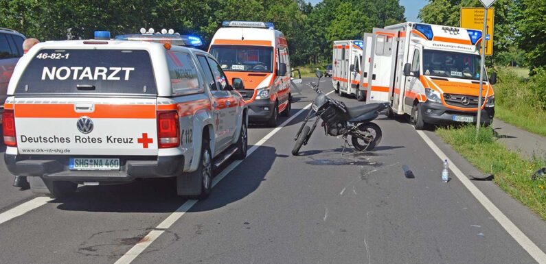 Bückeburg: Krad kracht in Auto