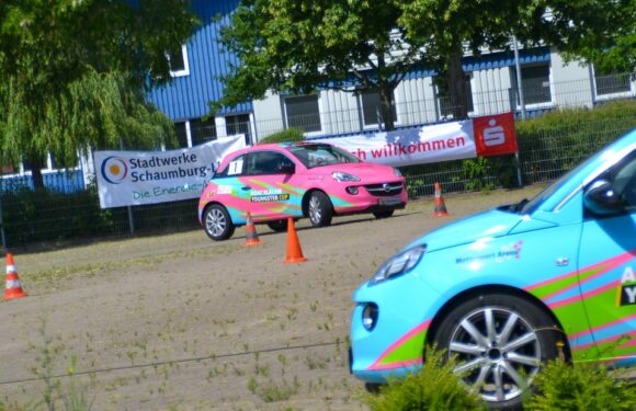ADAC Slalom Youngster Cup beginnt: Junge Autorennfahrer starten mit Doppellauf in Stadthagen
