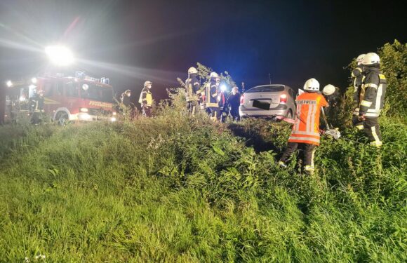Feuerwehreinsatz am Mittellandkanal: PKW rutscht in Uferböschung