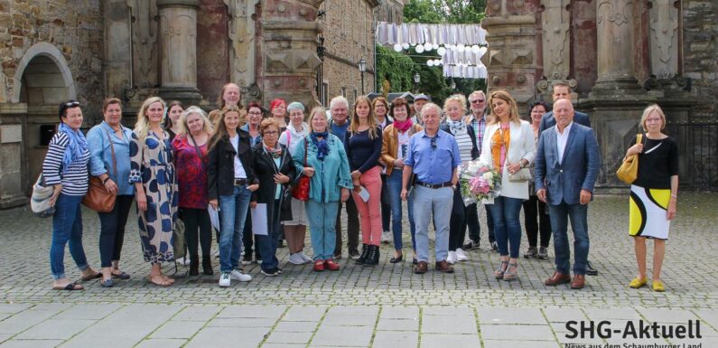 Ein bisschen Pariser Flair auf dem Bückeburger Marktplatz: Kunstmarkt „OpenArt“ feiert Premiere
