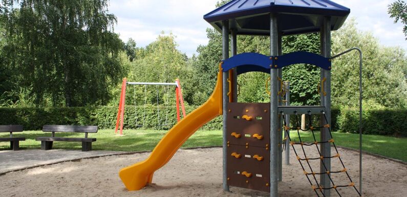Probsthagen: Neue Spielgeräte auf dem Kinderspielplatz am Feuerwehrhaus werden eingeweiht