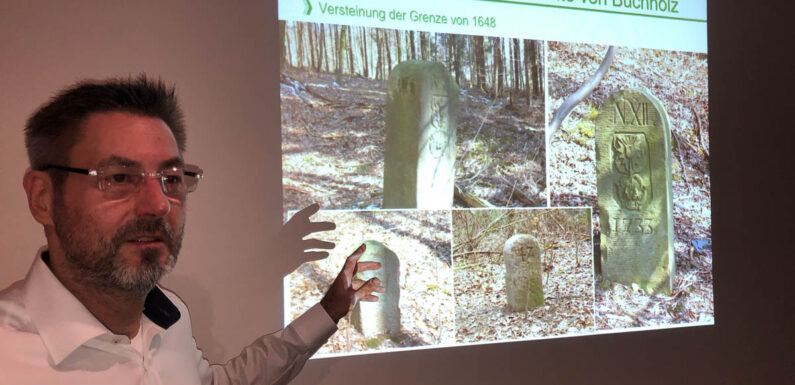 Vom Wald zur Wohngemeinde: Heimatforscher Ralf-Markus Lehmann stellt Buch über Buchholz vor