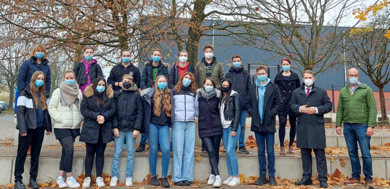 Börsenwissen digital erwerben: Das Planspiel Börse der Sparkasse Schaumburg startet mit der IGS Rodenberg