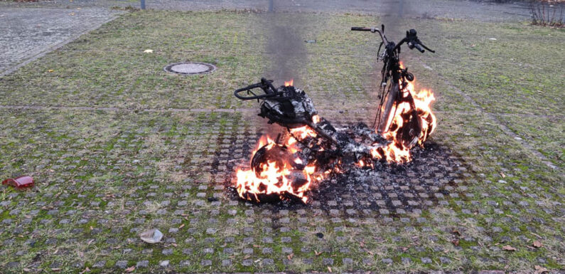 Stadthagen: Gestohlener Motorroller wurde angezündet