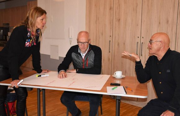 Arbeitstreffen der neuen SPD-Kreistagsfraktion: Außerschulische Jugendbildung bei VHS / Lüftungskonzepte in der Diskussion