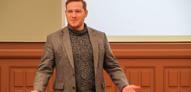 Bückeburger Stadtmarketing verabschiedet Claas Marienhagen