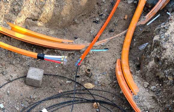 Deutsche Glasfaser baut Netz in Apelern, Hülsede, Messenkamp, Pohle und Rodenberg aus