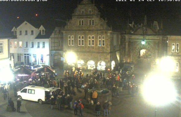 Rund 1000 Teilnehmer bei Veranstaltungen mit Corona-Bezug in Landkreisen Schaumburg und Nienburg